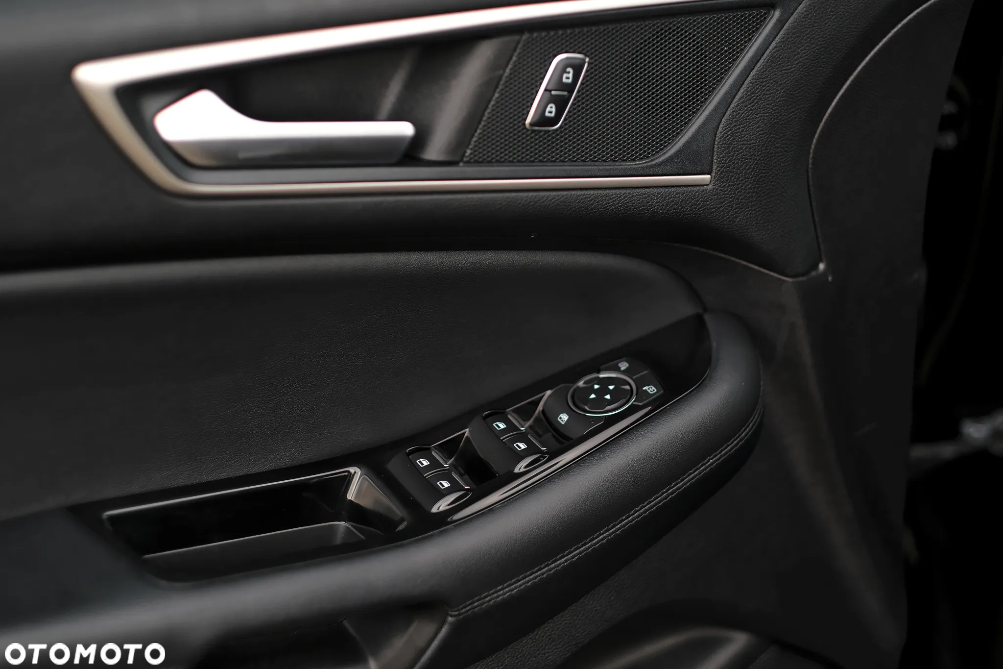 Ford Edge - 30