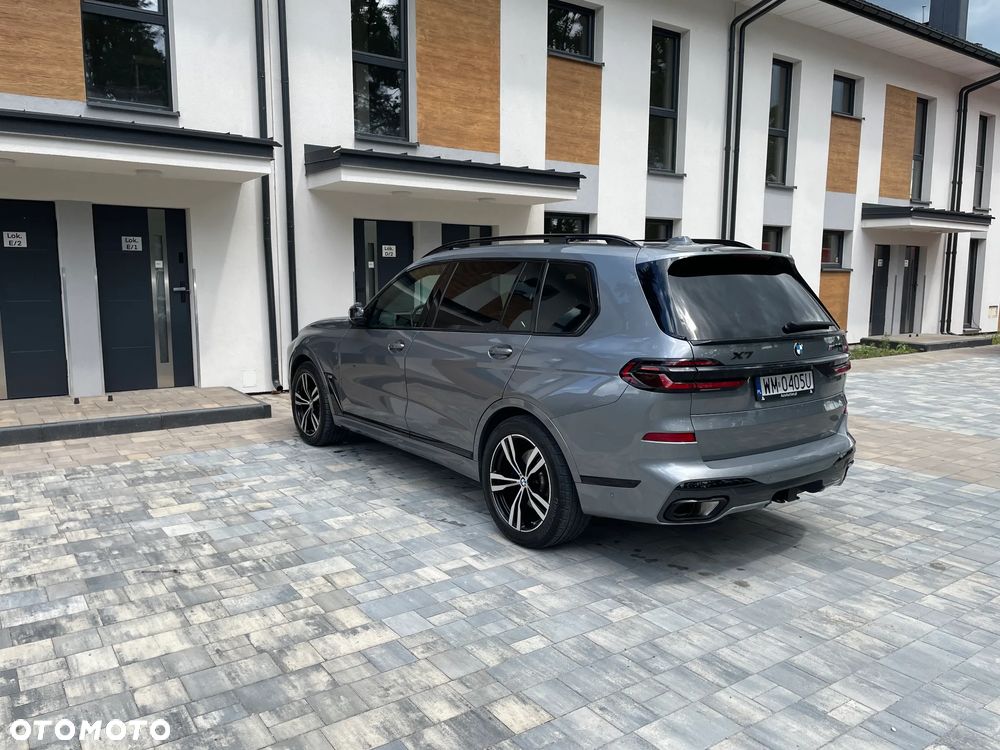 BMW X7 xDrive40i - 10