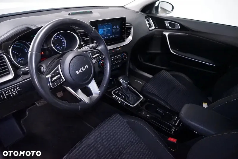 Kia XCeed 1.6 GDI PHEV L DCT - 7