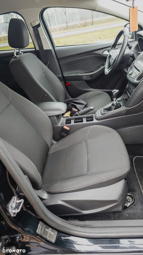 Ford Focus 1.0 EcoBoost SYNC Edition ASS - 8