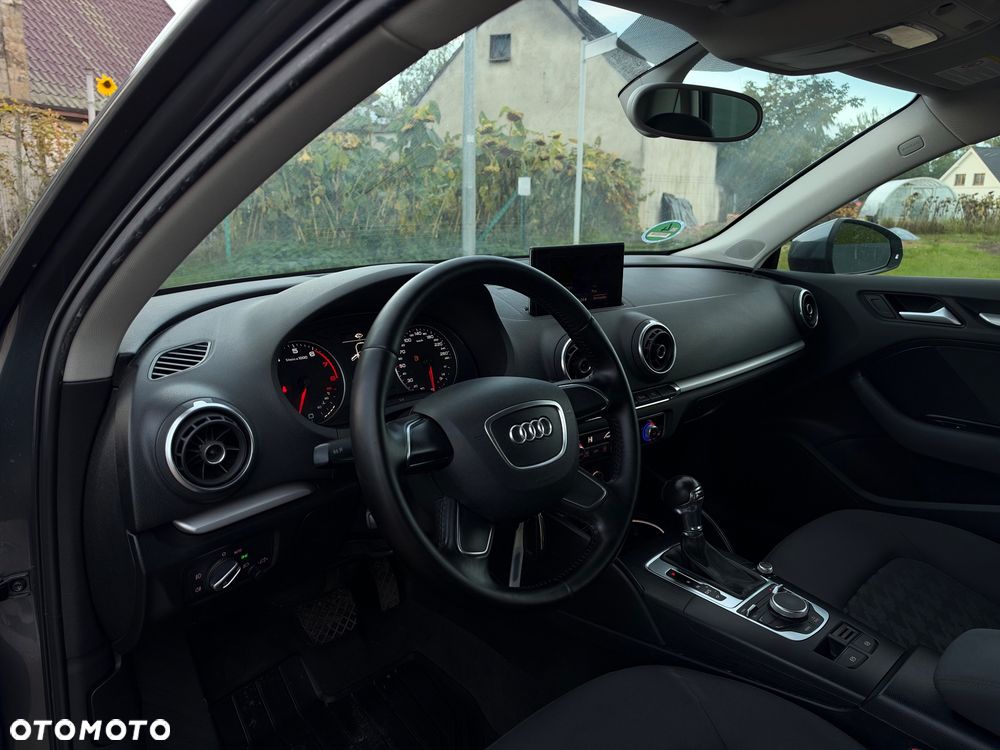 Audi A3 Sportback 1.4 TFSI S tronic Ambition - 11