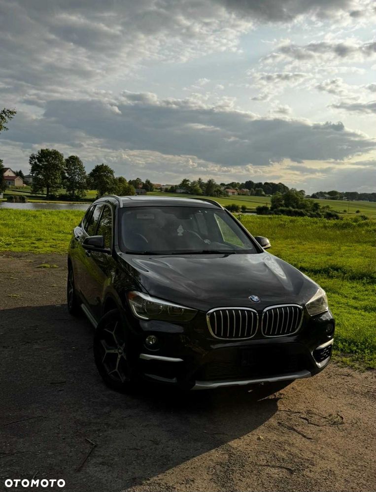 BMW X1 - 1