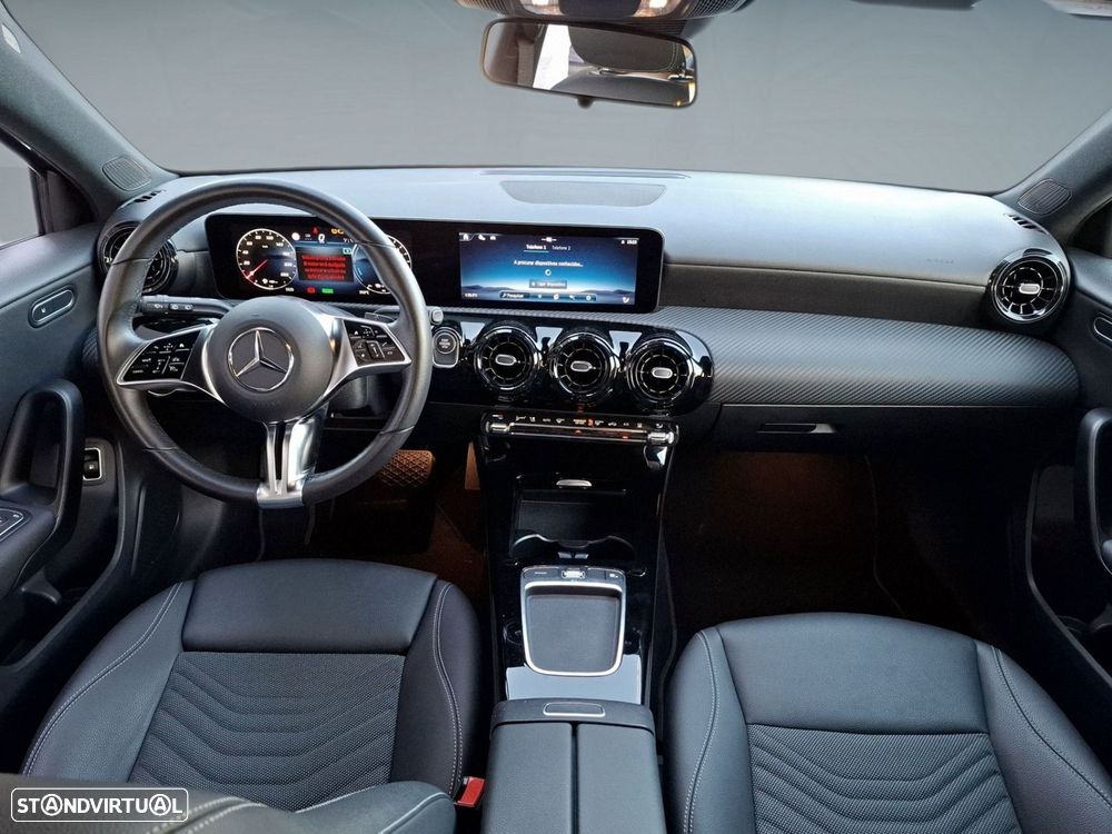 Mercedes-Benz A 250 e - 12