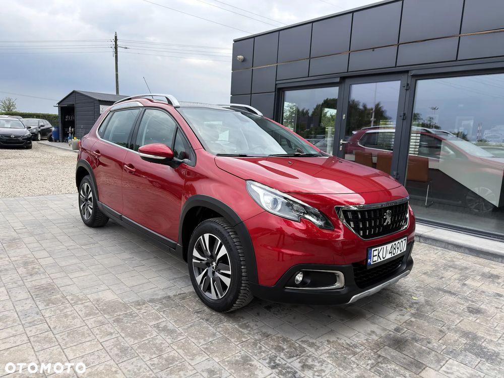 Peugeot 2008 1.2 Pure Tech GPF Allure S&S - 1