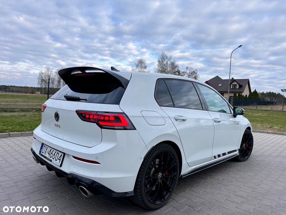 Volkswagen Golf 2.0 TSI GTI Clubsport DSG - 2