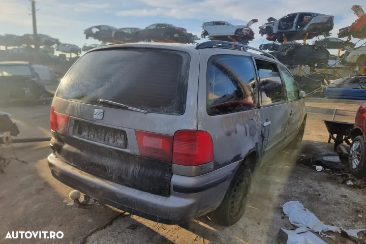 Dezmembrez Seat Alhambra facelift, an 2004, motor 1.9 tdi cod AUY 116cp, cutie de viteze manuala 6+1 trepte cod FUX. - 6