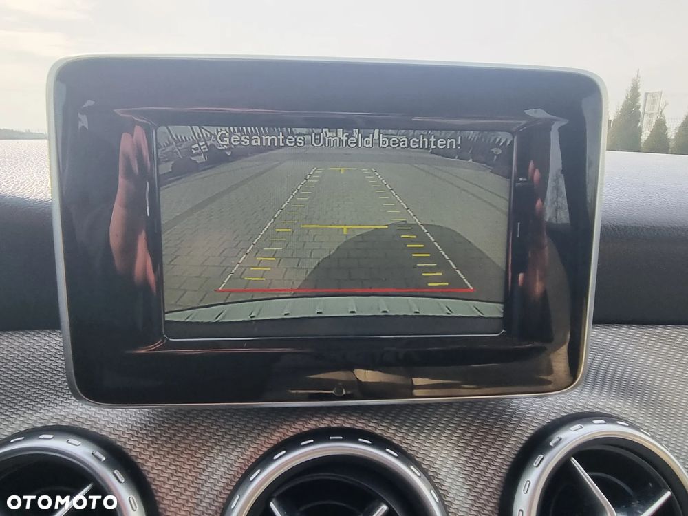 Mercedes-Benz GLA 200 (CDI) d 7G-DCT - 14