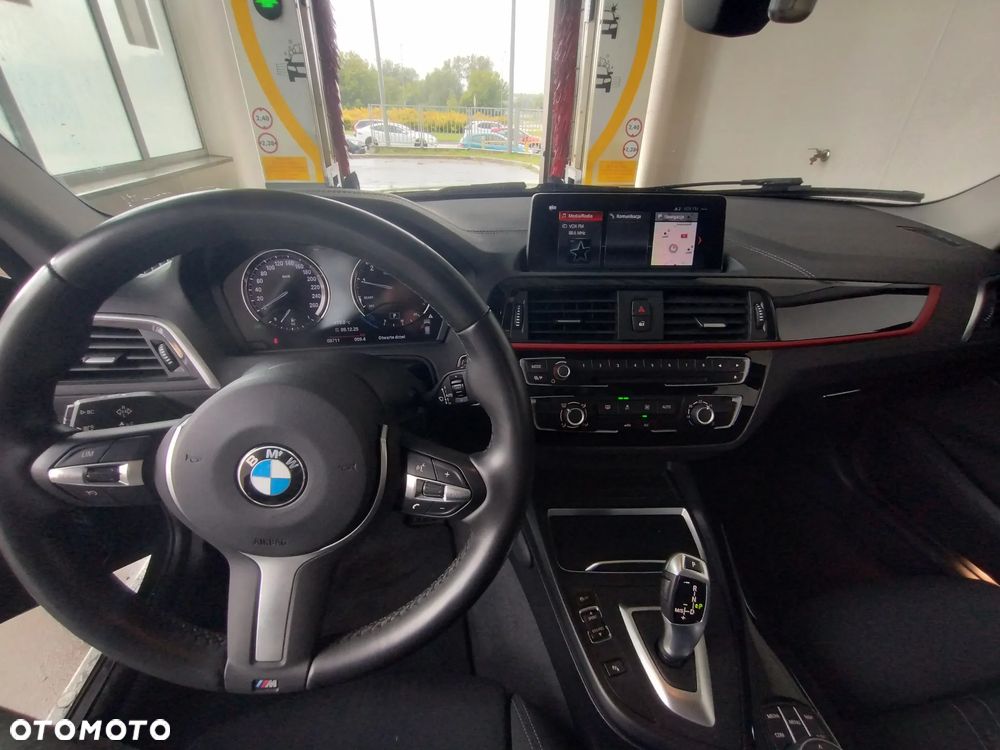 BMW Seria 1 118i - 10