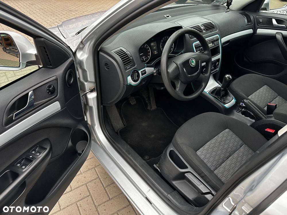 Skoda Octavia - 6