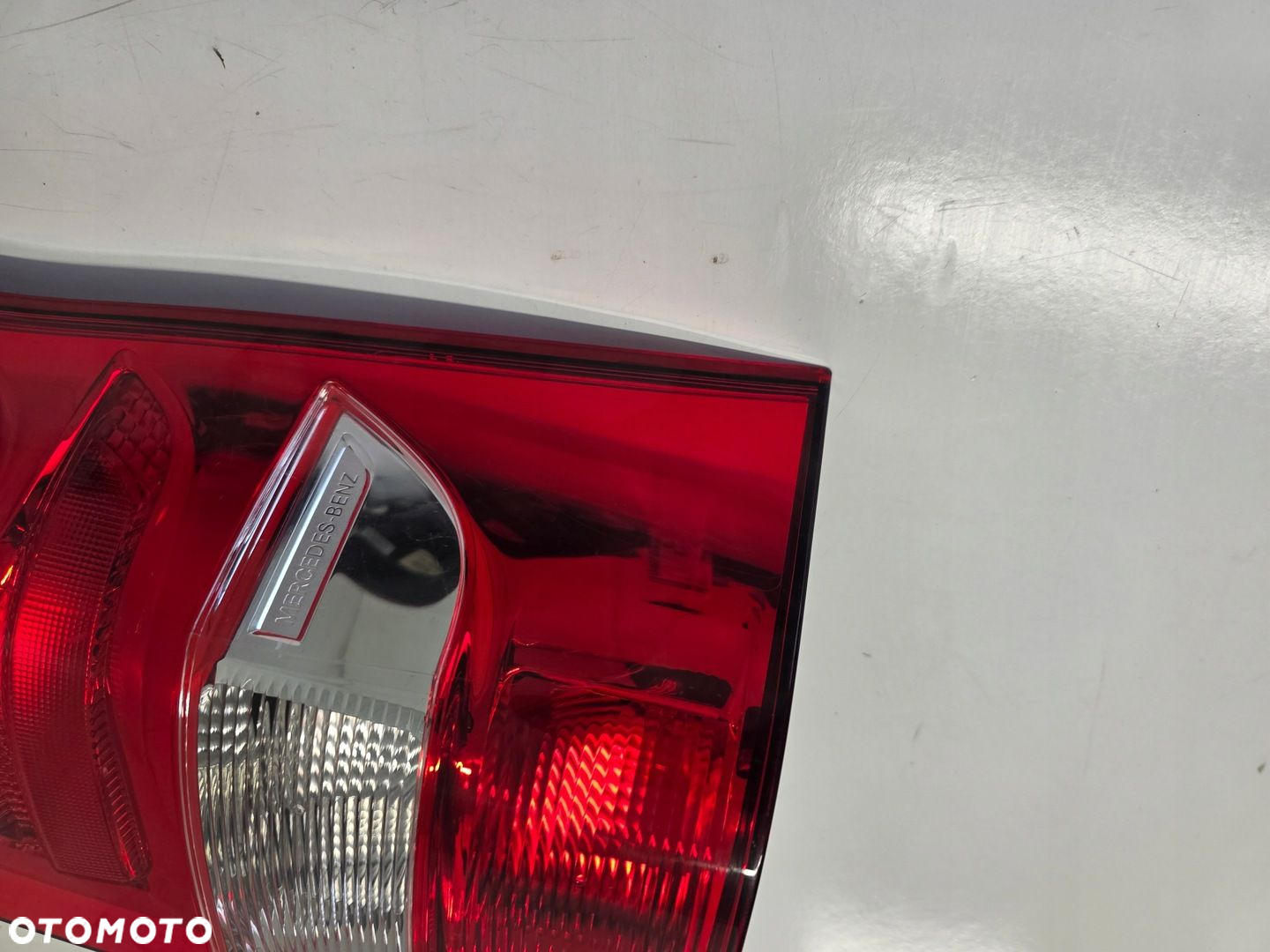 Lampa tył prawy MERCEDES Vito W447 A4478201264 - 2