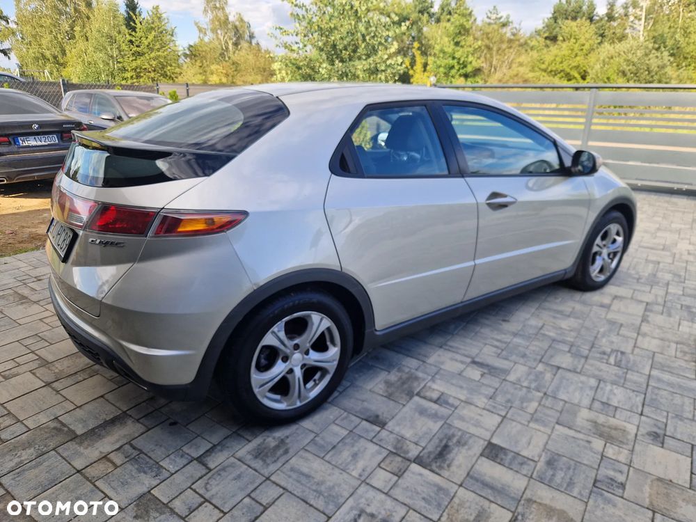 Honda Civic 1.4 Comfort - 8