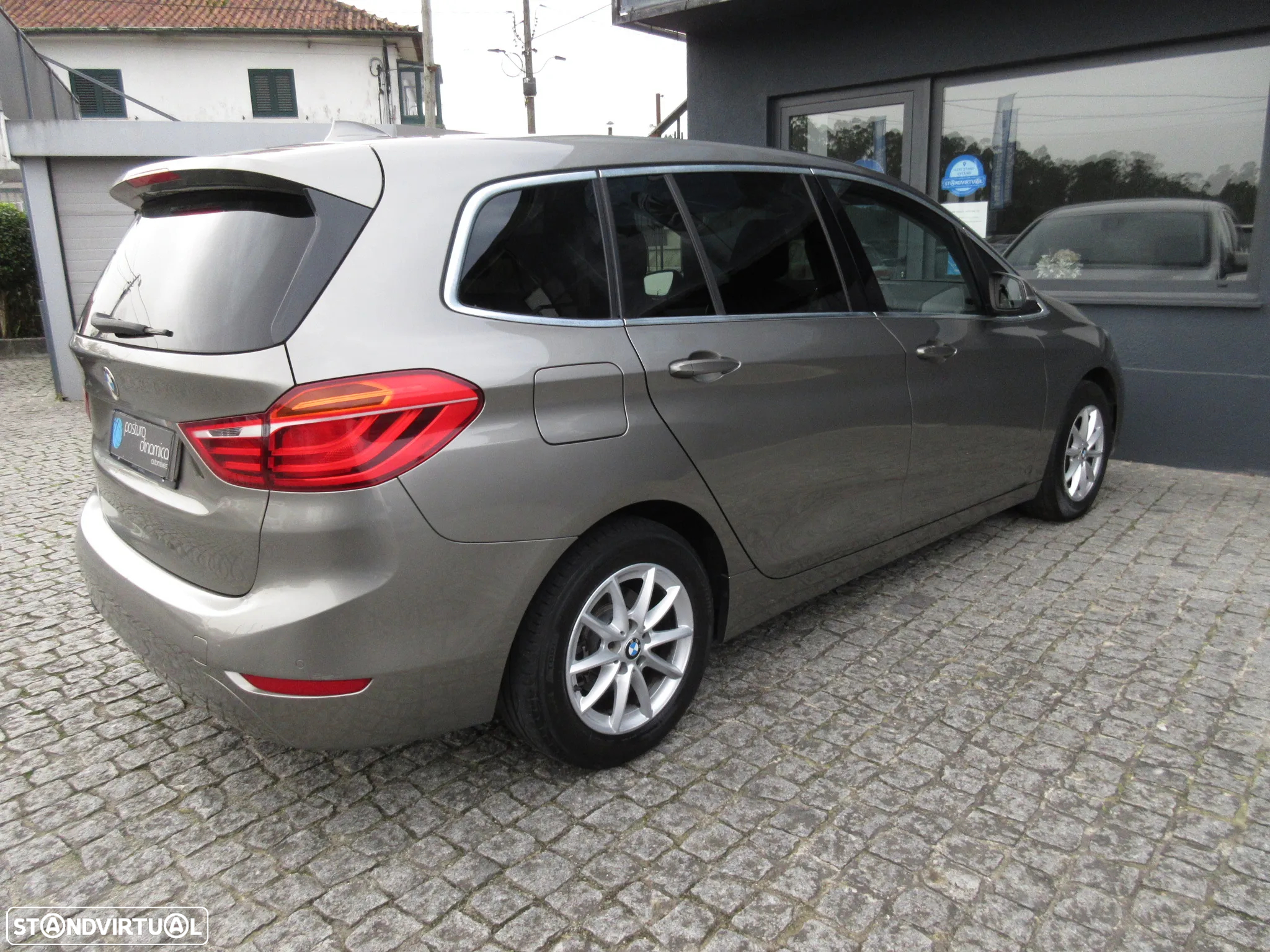 BMW 216 Gran Tourer d Advantage Auto - 12