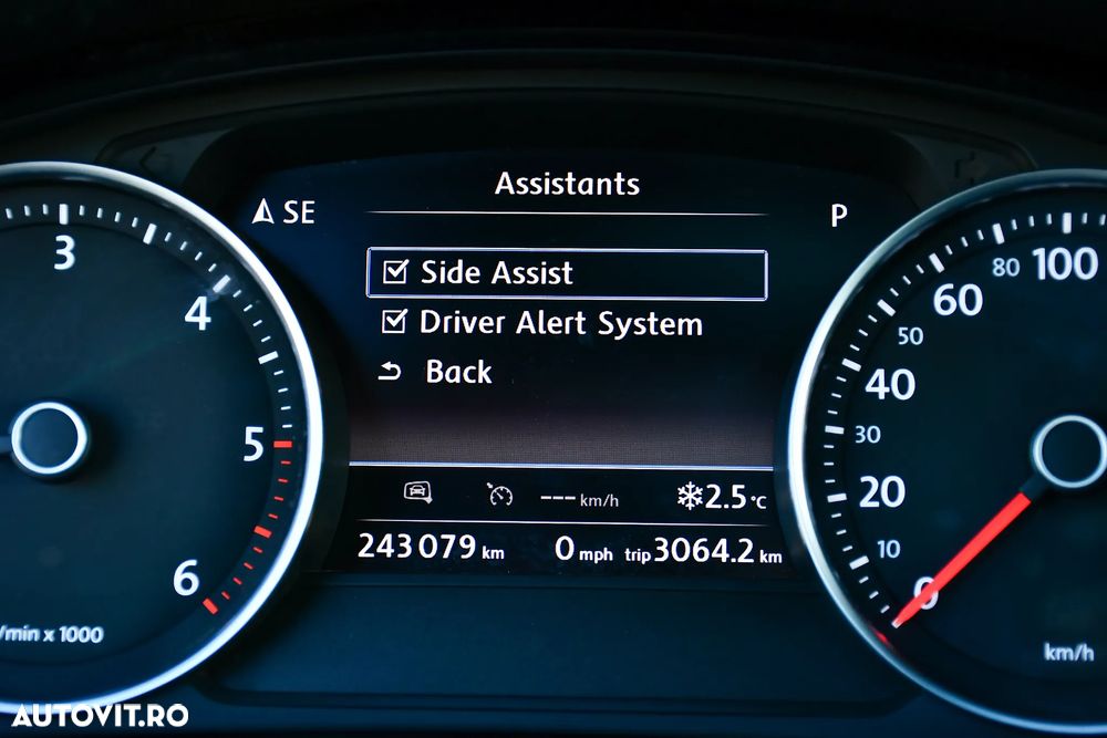 Volkswagen Touareg 3.0 V6 TDI SCR Blue Motion DPF Automatik Exclusive - 17