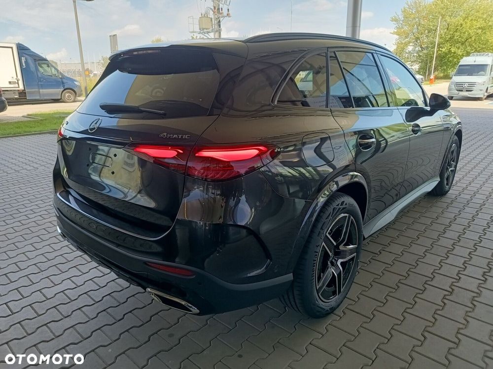 Mercedes-Benz GLC - 8