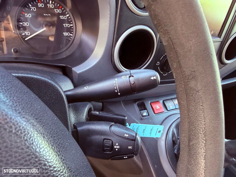 Peugeot Partner 1.6 BlueHDi L1 Asphalt - 14