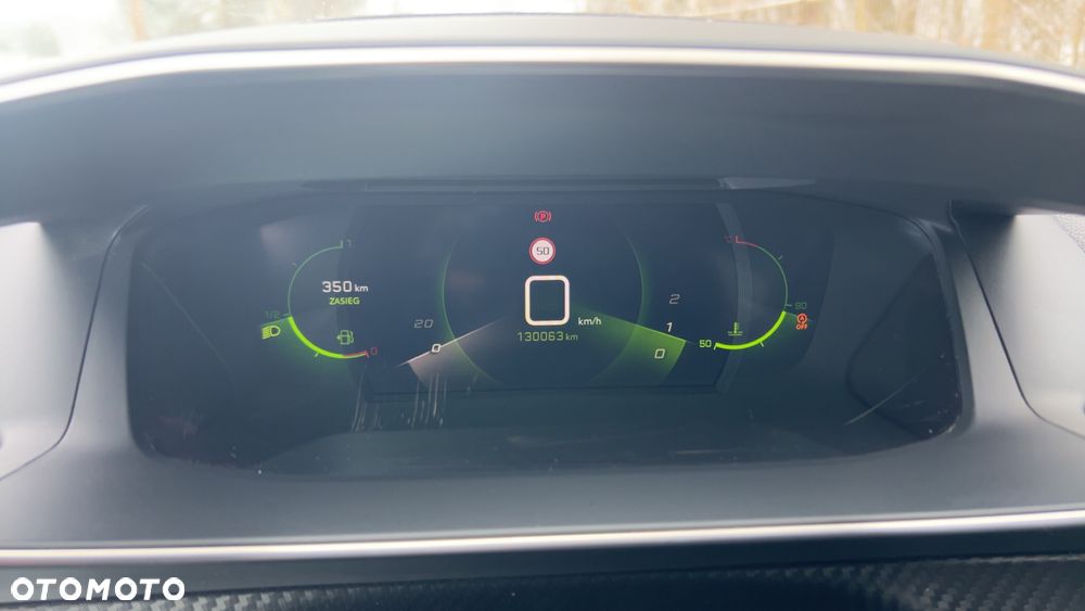 Peugeot 2008 1.5 BlueHDi GT Line S&S - 8