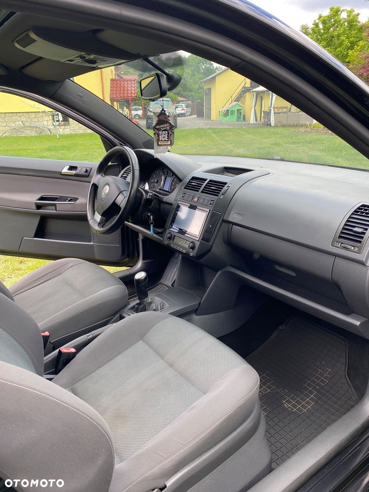Volkswagen Polo 1.6 Black/Silver Edition - 11