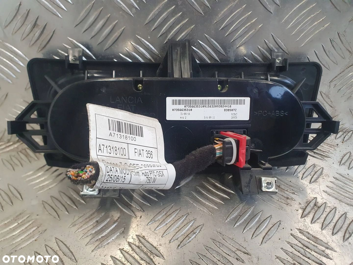 Fiat Tipo 2015-2020 Panel klimatyzacji - 5