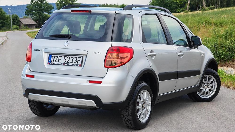Suzuki SX4 1.6 VVT 4x4 Style - 8