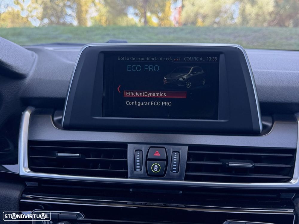 BMW 216 Active Tourer d Line Sport - 36