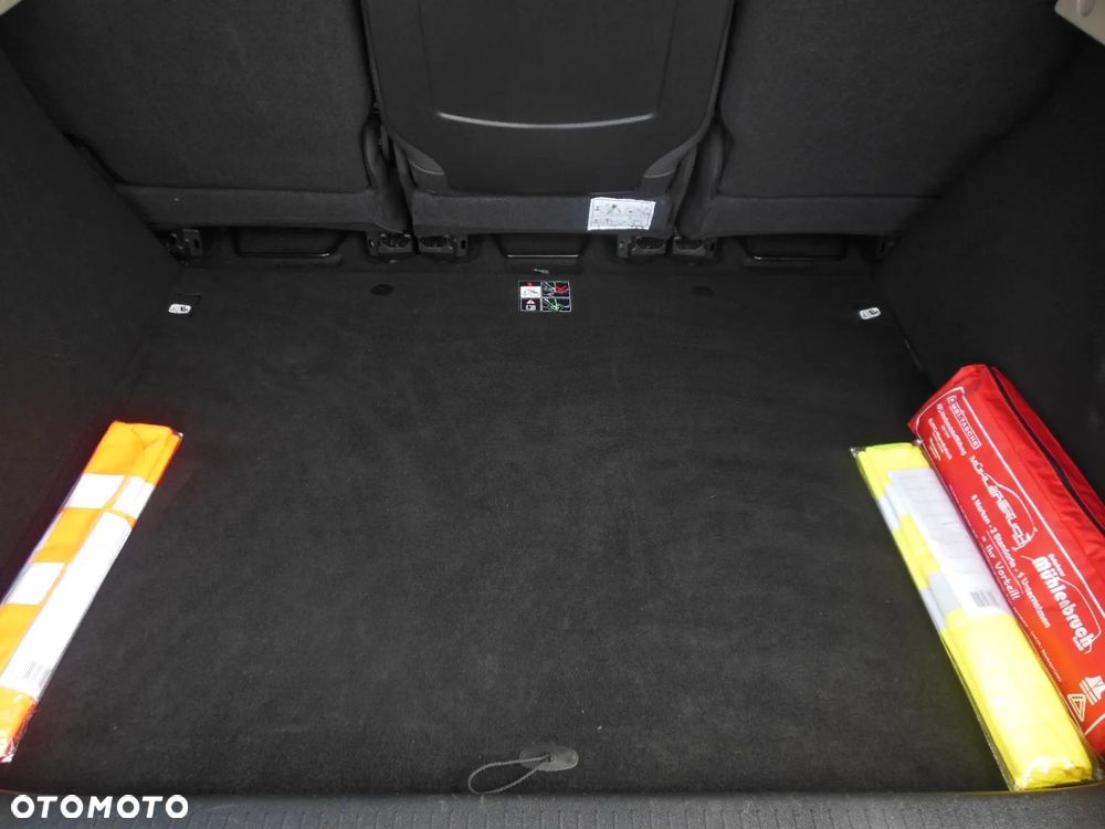 Renault Scenic ENERGY TCe 130 S&S LIMITED - 32