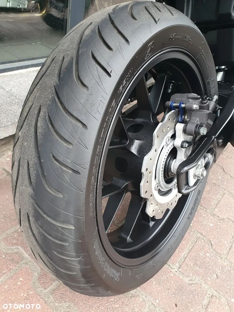 Honda CB - 29
