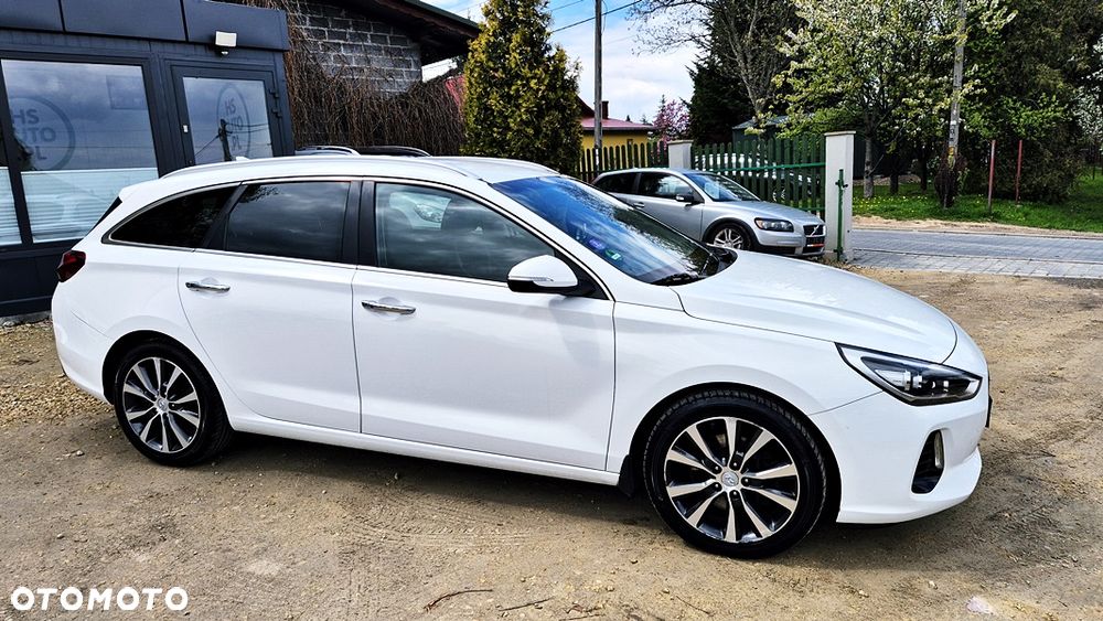 Hyundai i30 1.4 T-GDI Premiere Luxury - 8