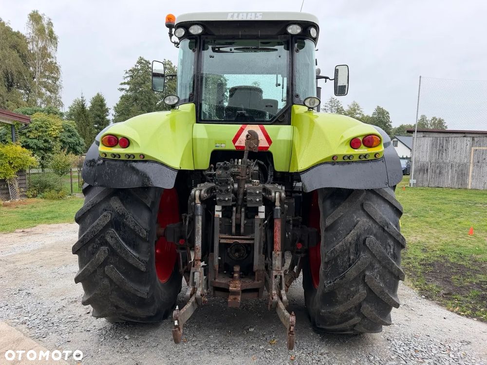 Claas AXION 810 - 11