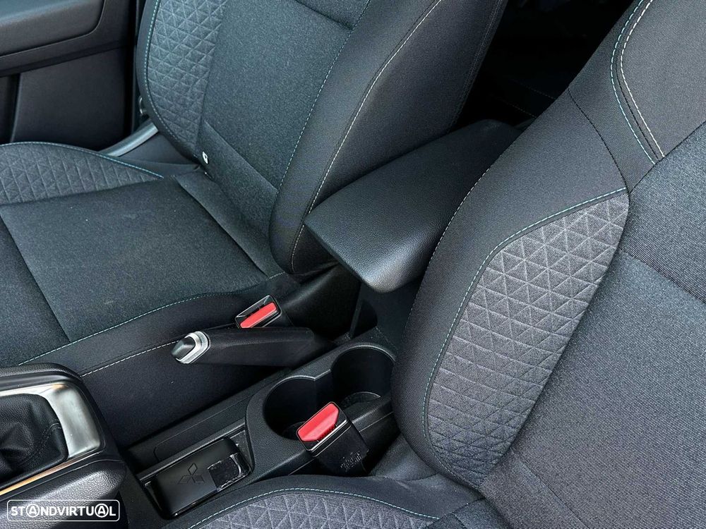 Mitsubishi ASX 1.0 MPI-T Invite - 15