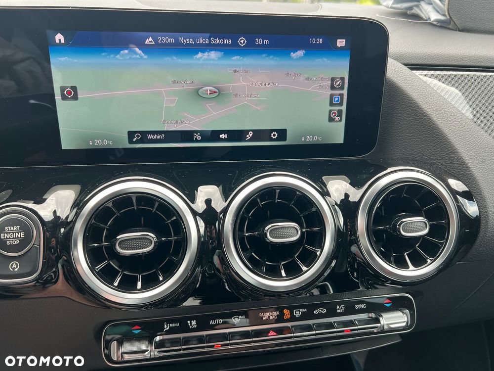 Mercedes-Benz GLA 180 d 8G-DCT Style - 12