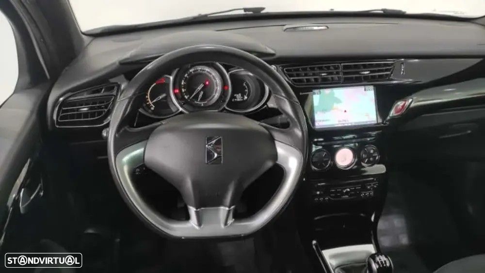 Citroën DS3 1.6 HDi Airdream So Chic - 10