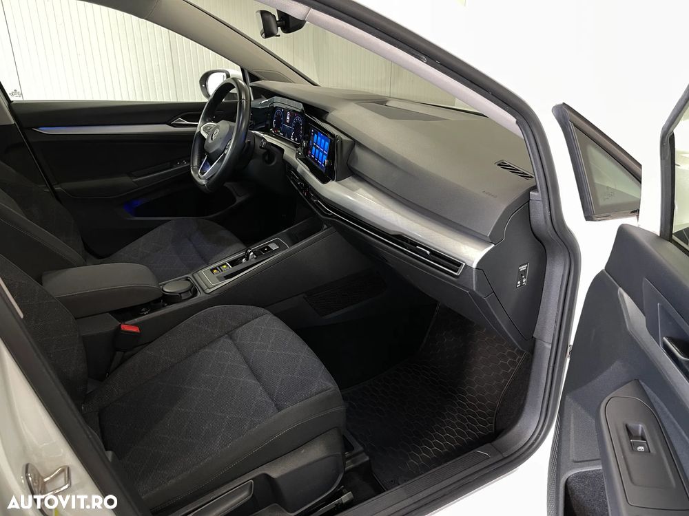 Volkswagen Golf 1.5 eTSI MHEV 150CP DSG Life - 9