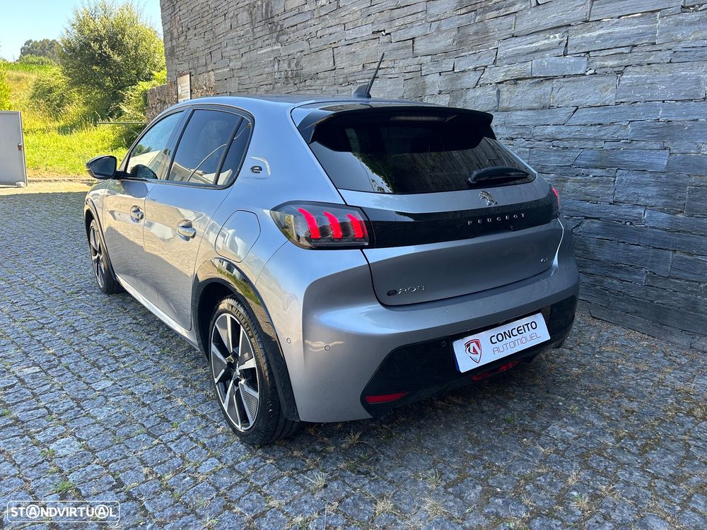 Peugeot e-208 50 kWh GT - 6