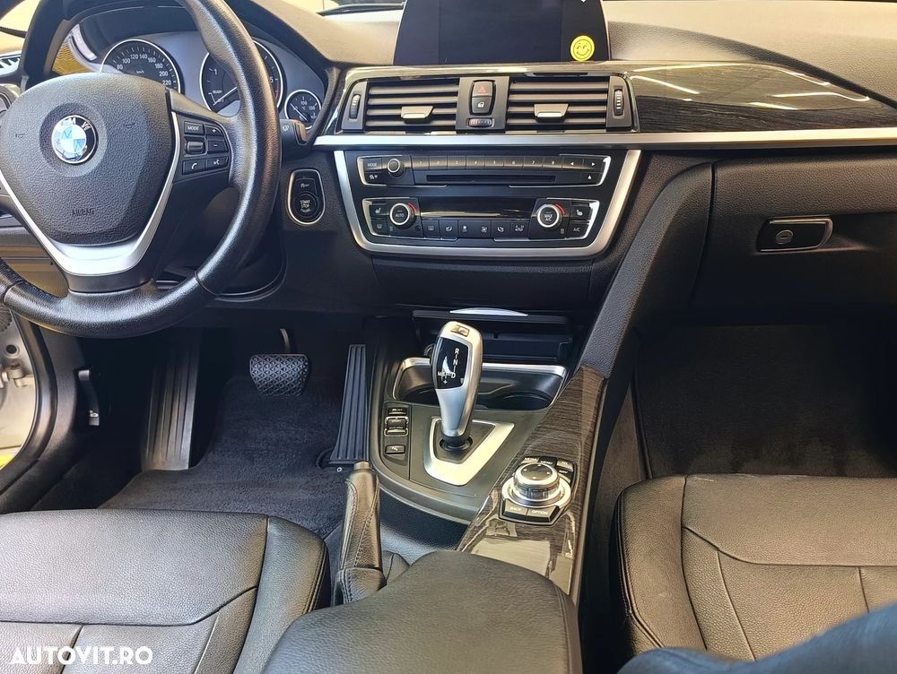 BMW Seria 3 320d Efficient Dynamic Edition Aut. Luxury Line - 10
