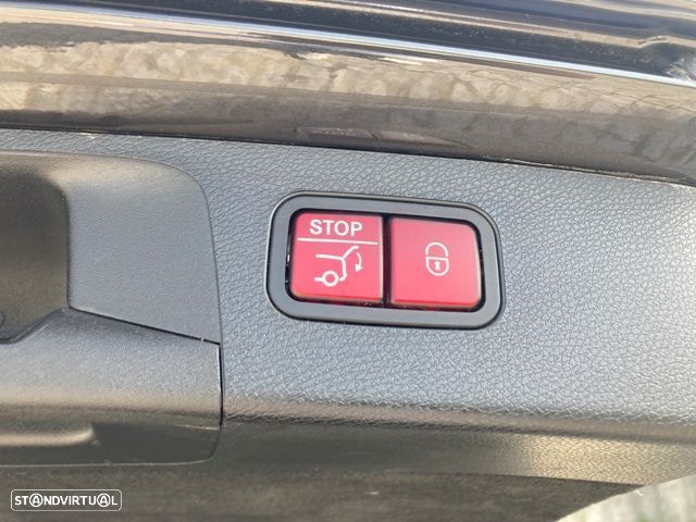 Mercedes-Benz E 300 de 4Matic 9G-TRONIC AMG Line - 42