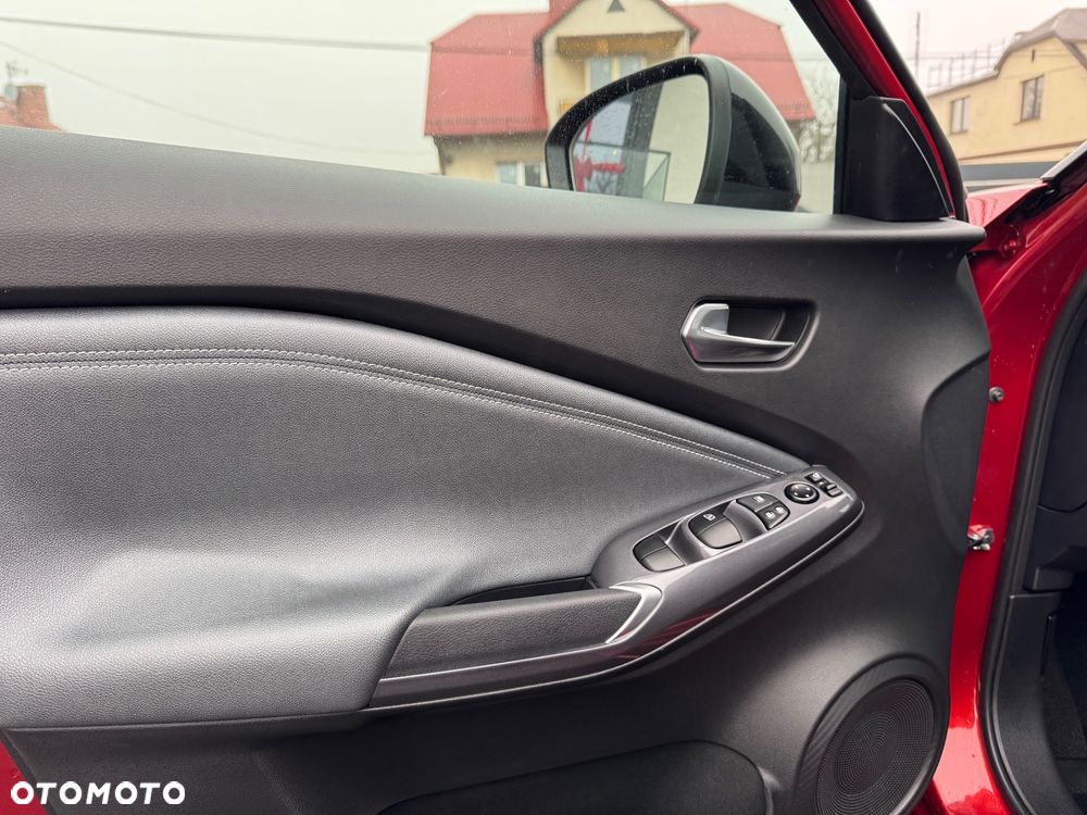 Nissan Juke 1.0 DIG-T N-Connecta DCT - 16