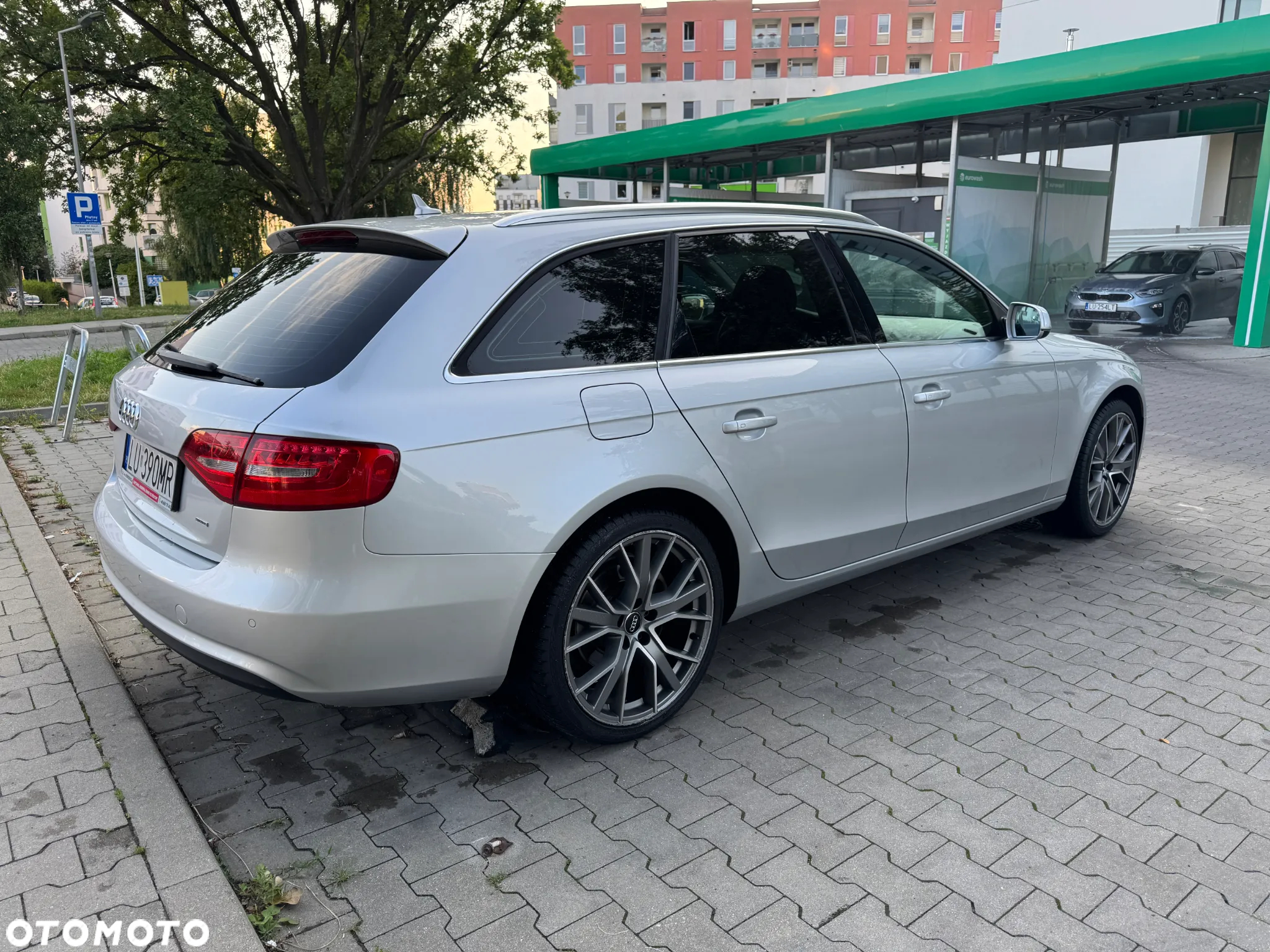 Audi A4 2.0 TDI Quattro - 16