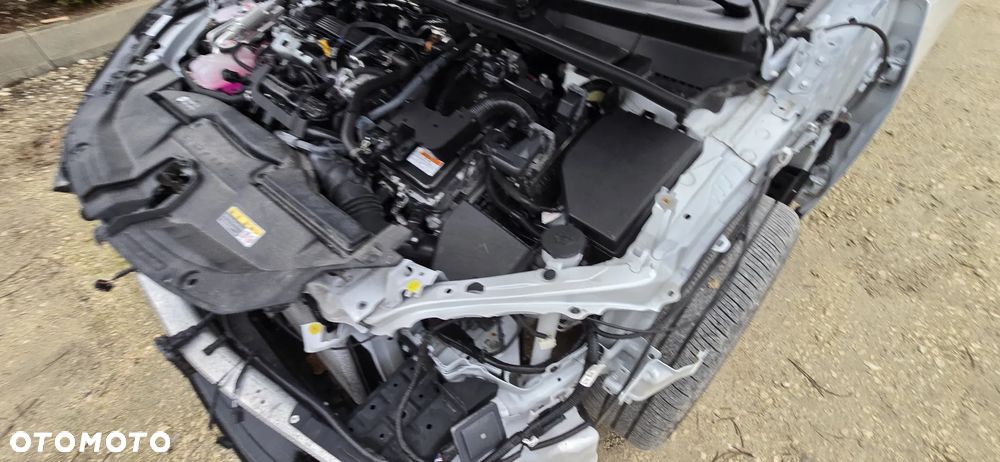 Toyota Prius ver-plug--in-2-0-hybrid-executive - 18