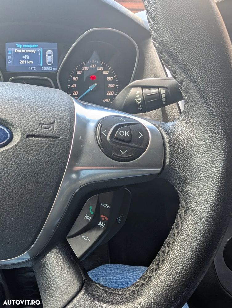 Ford Focus 2.0 TDCI DPF Titanium - 21