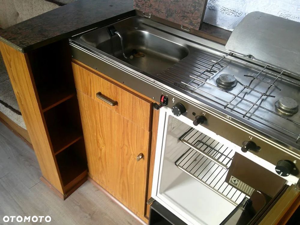 Wilk Safari lux z dodatkowym dachem - 4