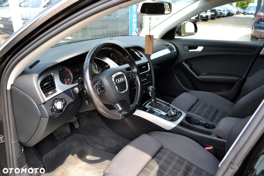 Audi A4 Avant 2.0 TDI DPF multitronic Ambiente - 8