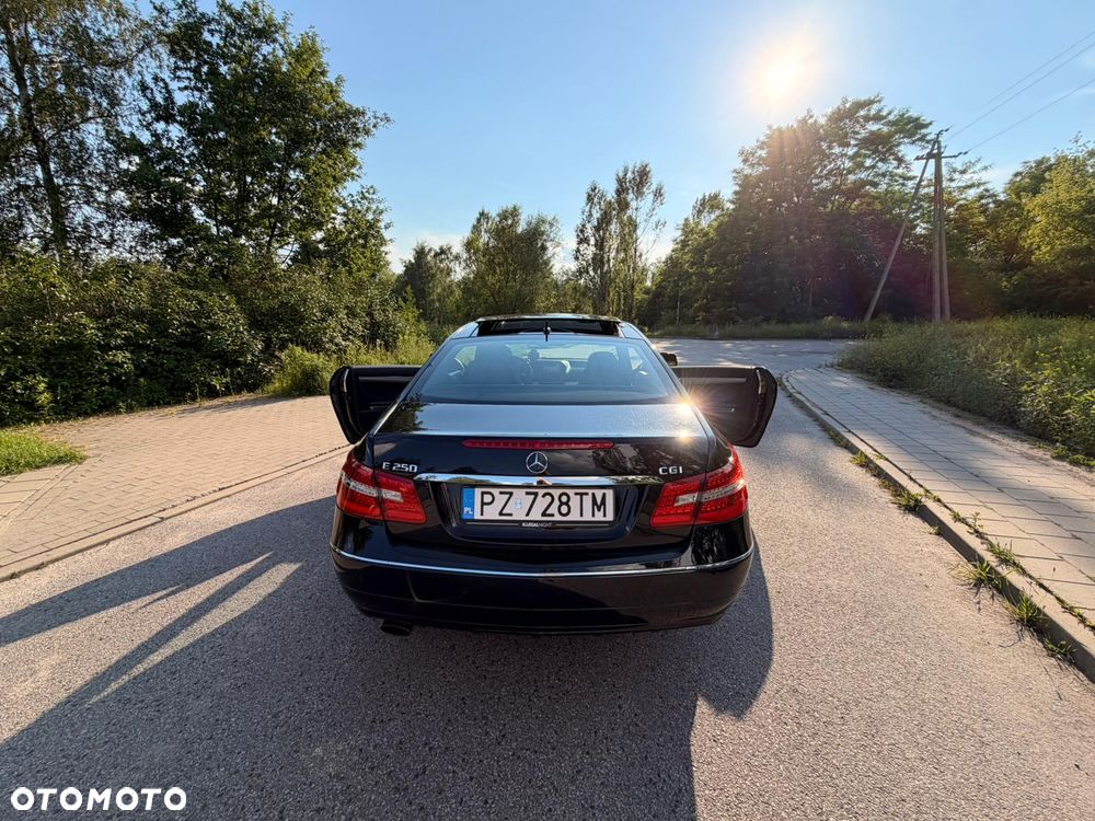 Mercedes-Benz Klasa E 250 CGI BlueEFFICIENCY Automatik Avantgarde - 11