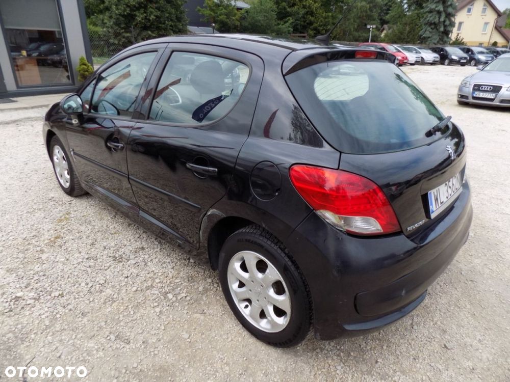 Peugeot 207 - 4