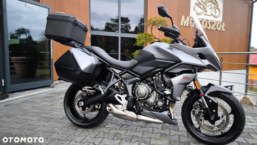 Triumph Tiger - 4