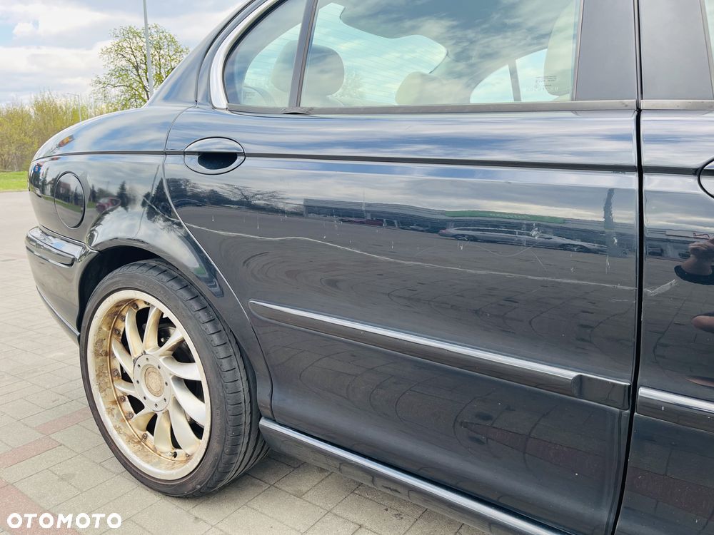 Jaguar X-Type 2.2 - 5