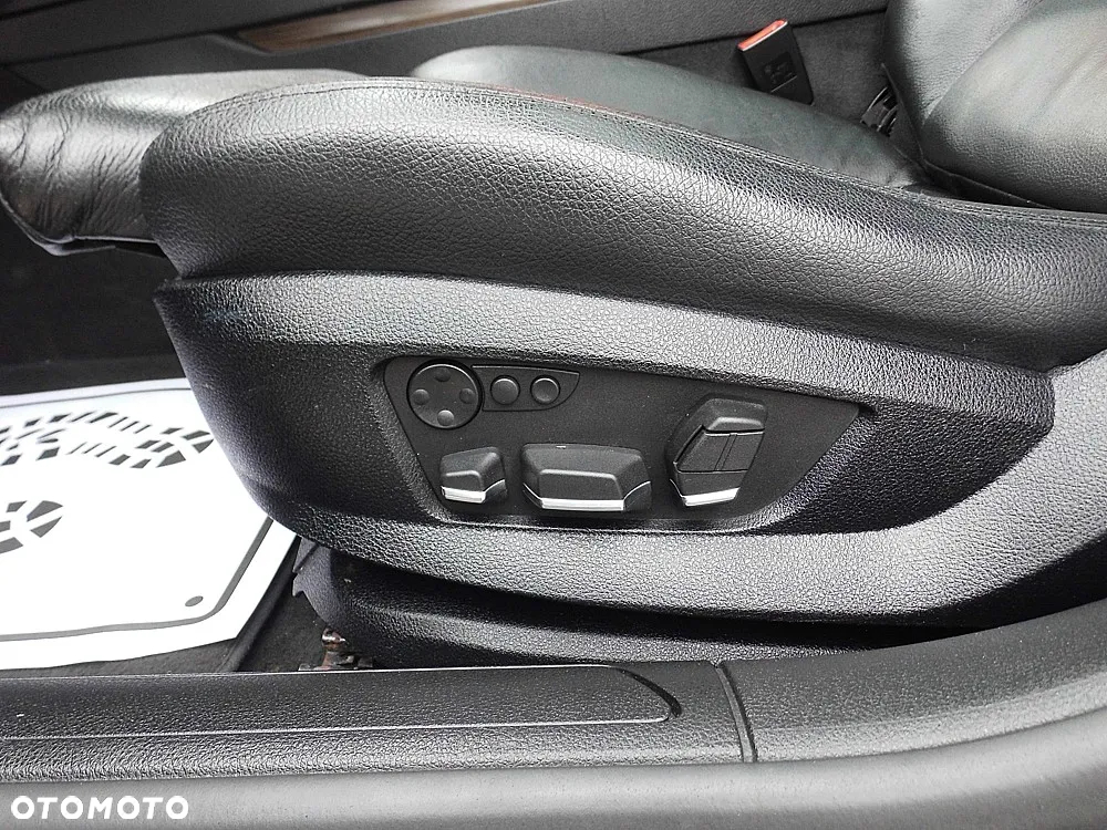 BMW Seria 7 730d - 12