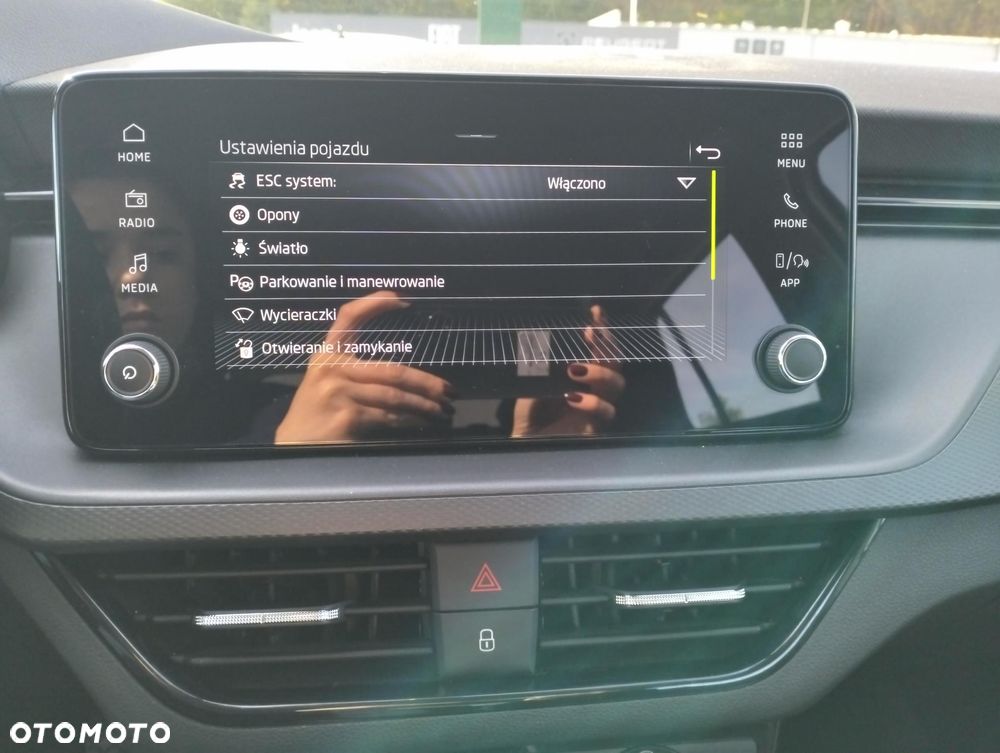 Skoda Scala 1.0 TSI Essence - 30