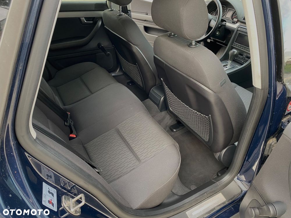 Audi A4 Avant - 26