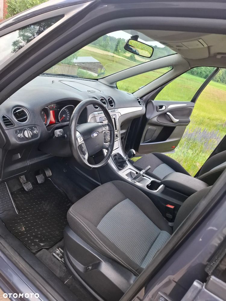 Ford Galaxy 2.0 TDCi DPF Ambiente - 7
