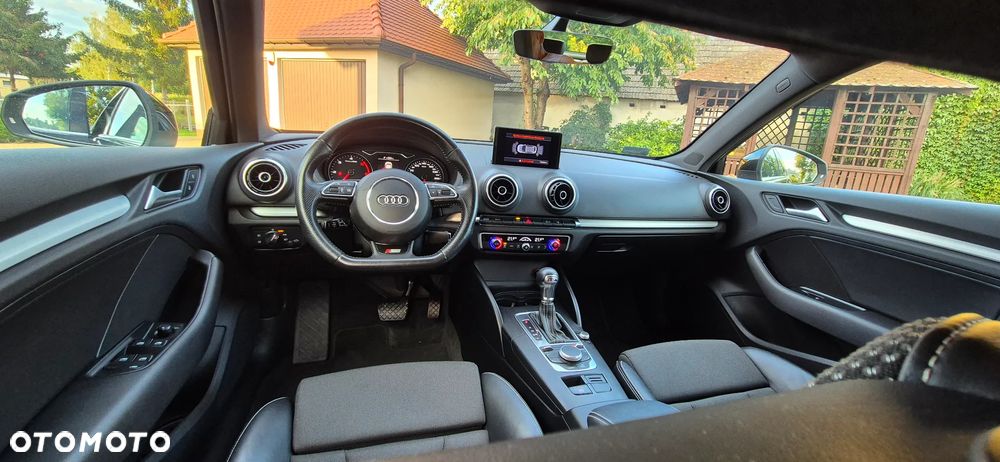 Audi A3 Sportback 2.0 TDI (clean diesel) S tronic S line Sportpaket - 29